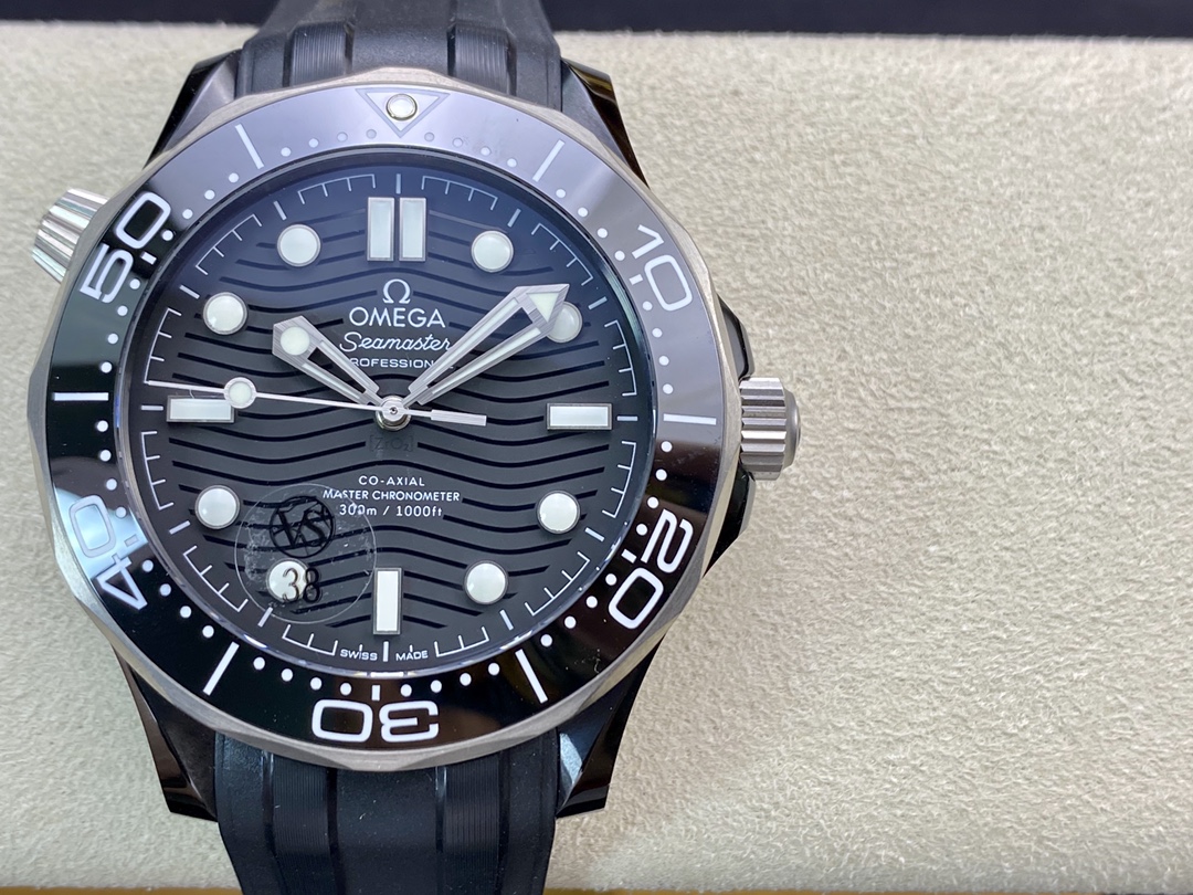 Super Clone Watch: OMEGA Seamaster Diver 300M 42mm 